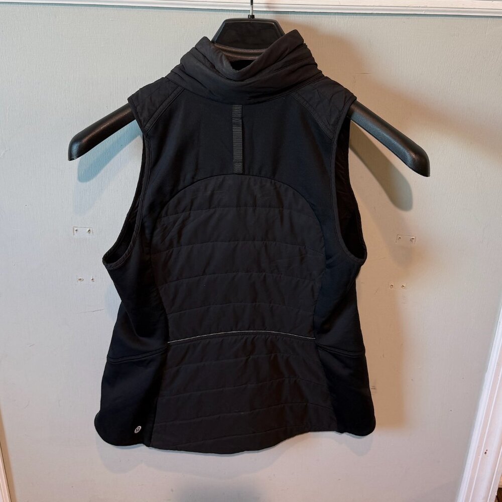 Lululemon Another Mile Vest Womens Size 6 Black Puffer Running Reflective - Picture 5 of 9
